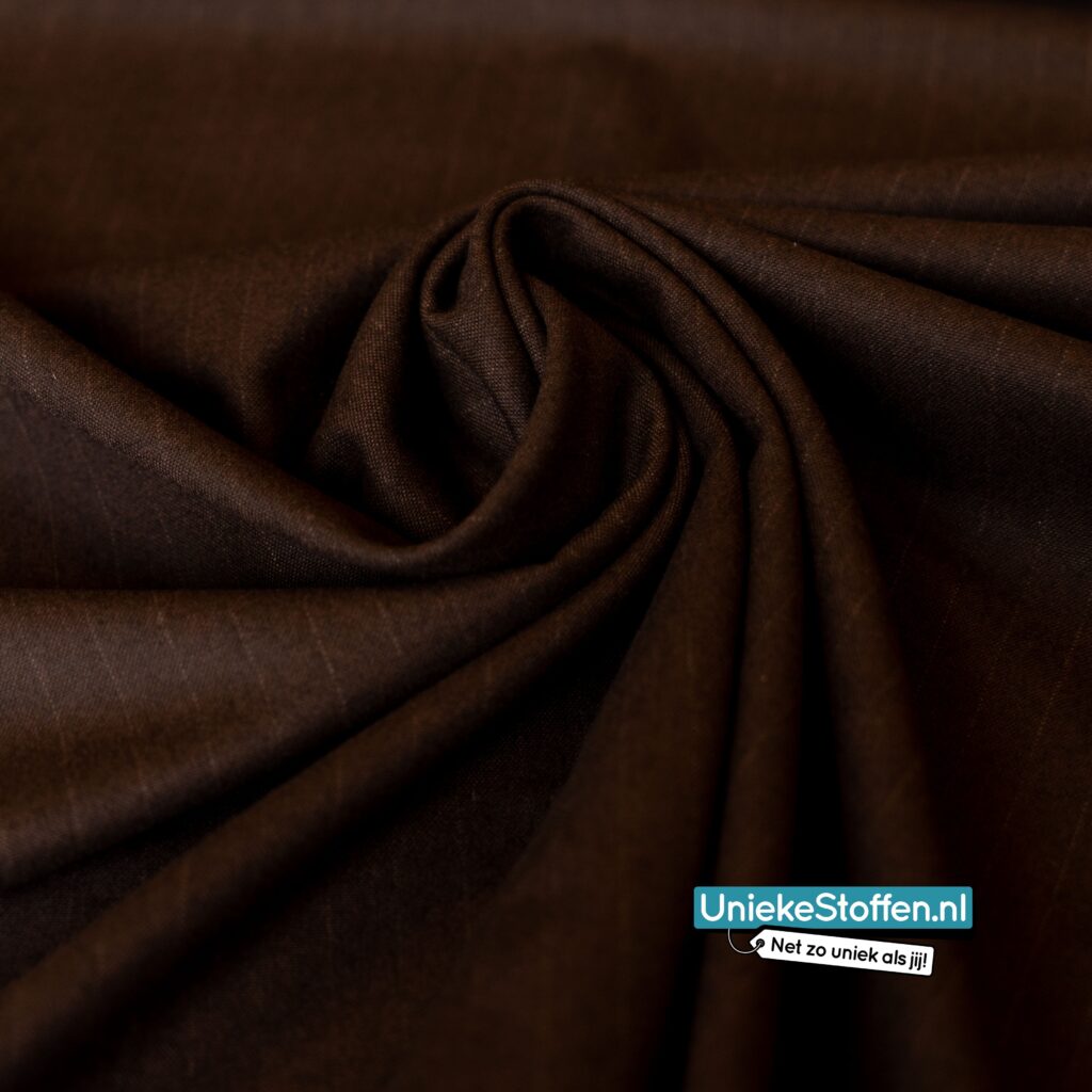 Bruin krijtstreepje A La Ville – viscose polyester