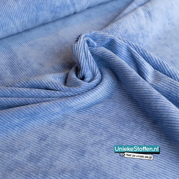 Corduroy blauw rekbaar – A La Ville – viscose polyester